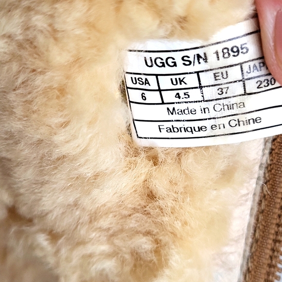 UGG Australia 1895 Retro Cargo II Winter Boots - Size 6 - Picture 9 of 9